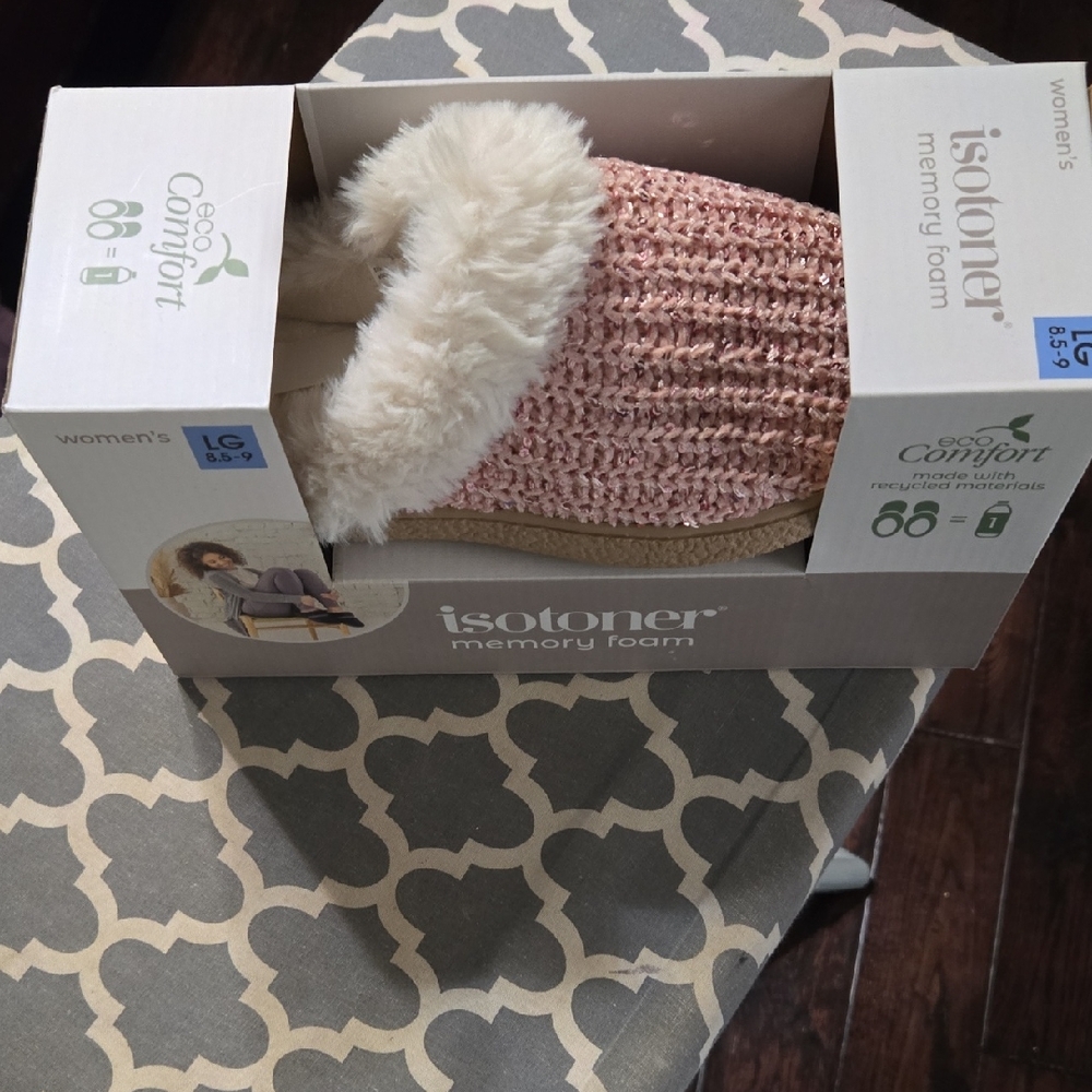 Isotoner Blush Slippers with Soft Cream Lining
